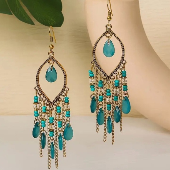 ✨Free People Andorra Earrings - Picture 5 of 7